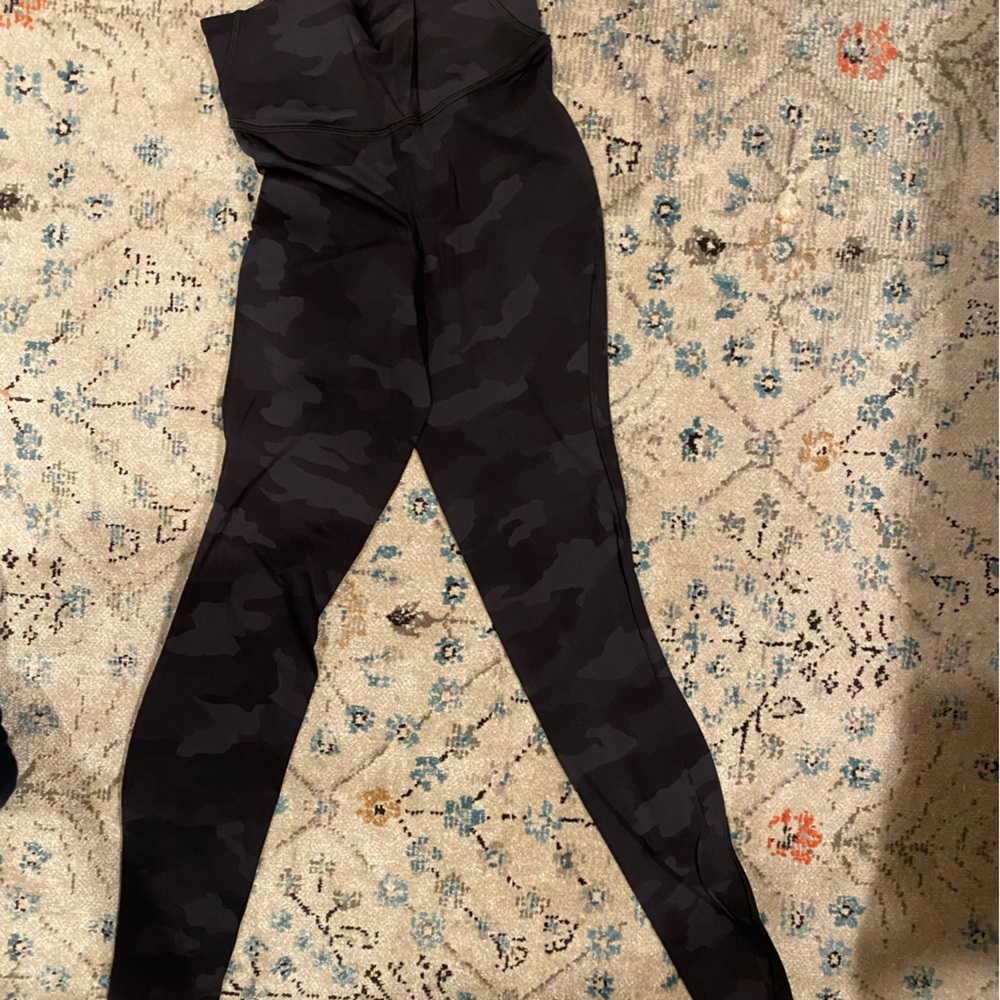 Black Camo Lululemon leggings